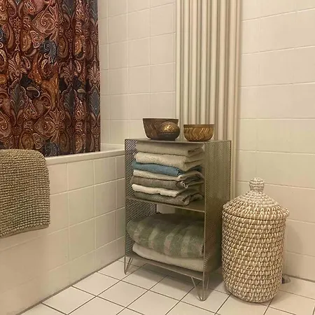 Appartement Zentrumsnah-wohnung Mit Balkon *