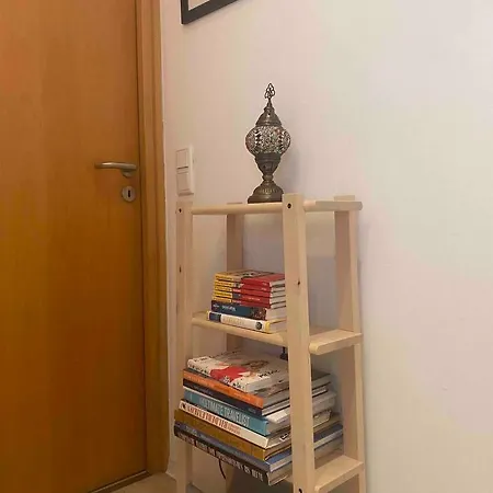 Appartement Zentrumsnah-wohnung Mit Balkon Nuremberg