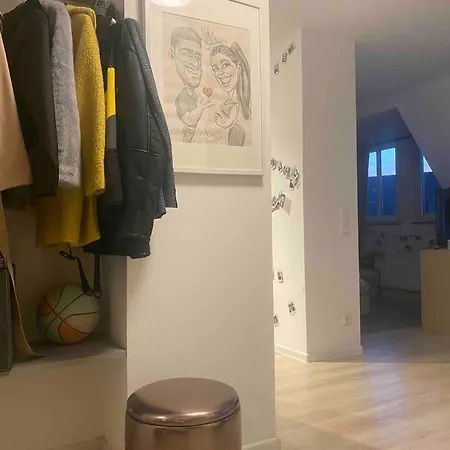 Zentrumsnah-wohnung Mit Balkon Appartement Nuremberg